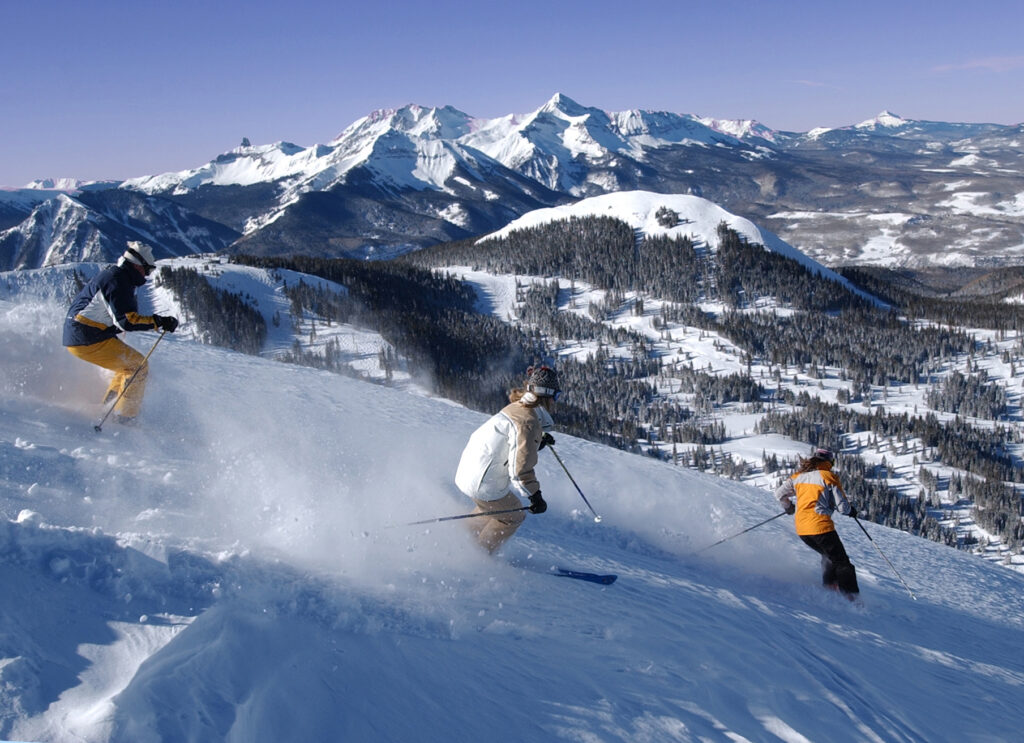 Skiing awesome resorts near Montrose Colorado